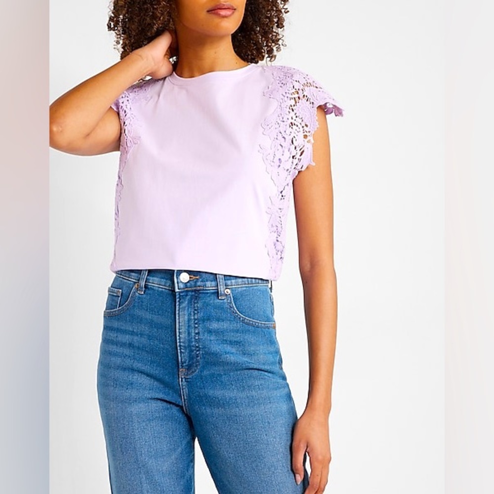 EXPRESS Short Sleeve Lace Trim Tee in Lilac Purple
